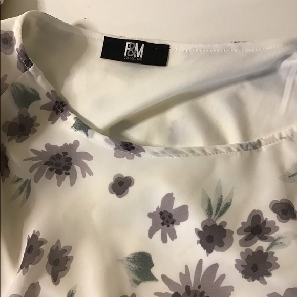 Floral flowing elastic waist blouse - Picture 6 of 6